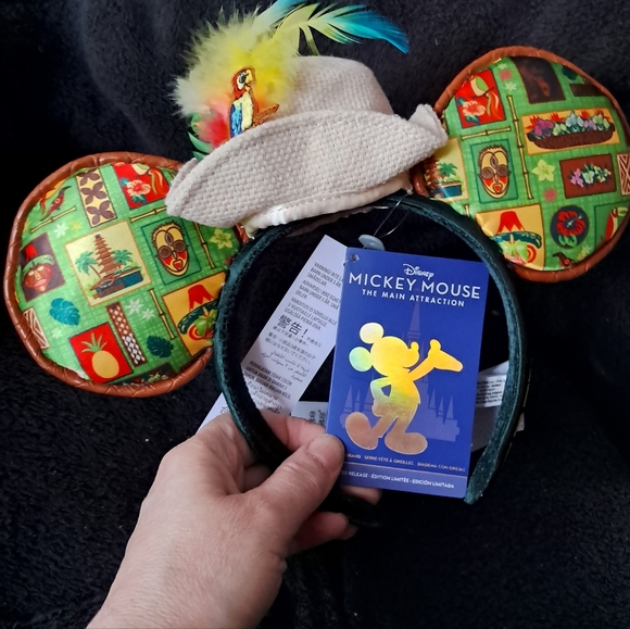 Mickey Main Attraction Tiki Bird Ears - Picture 4 of 4